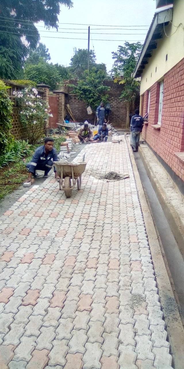 Zig-Zag Pattern Paver Blocks for Driveways in Malawi